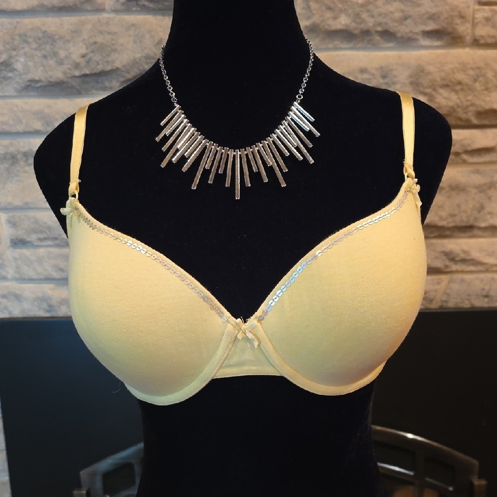 2/$25 aerie Soft Yellow Lightly Padded Bra. Size 36C